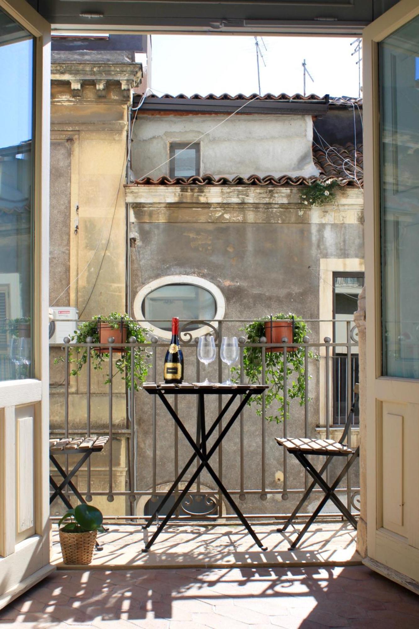 Civita Boutique Катания Екстериор снимка